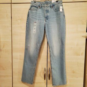 Old Navy Slouchy Straight Jeans